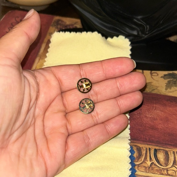 Tory Burch Miller Gold toneLogo Stud Earrings - Picture 3 of 10
